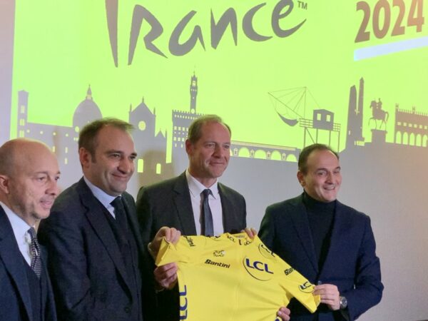 Letture e dialoghi per celebrare il Tour de France in arrivo a Torino il 1° luglio